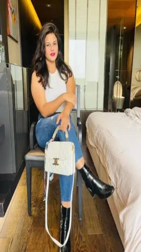 Kota call girl service